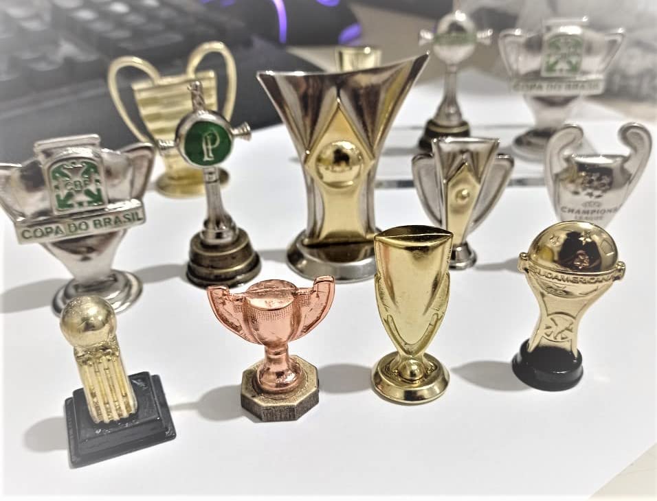 Taças/Troféus mais bonitas dos esportes