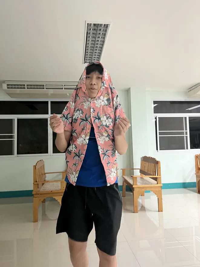 สุดยอดแห่งภาพมีมประจำหอชาย